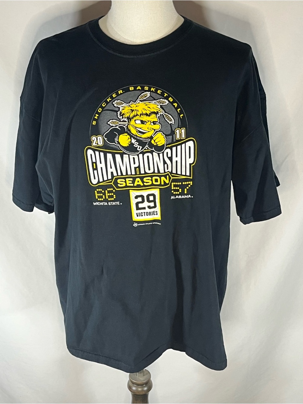 Gildan 2011 Wichita State Shockers Basketball NIT Championship T-Shirt 2XL